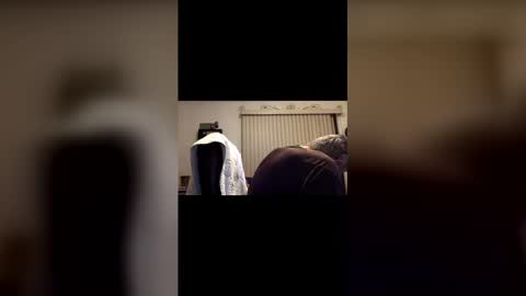 nightmoves1970 online show from December 15, 2025, 3:33 am