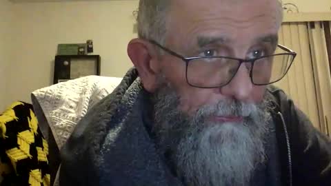 nightmoves1970 online show from January 7, 2026, 4:26 am