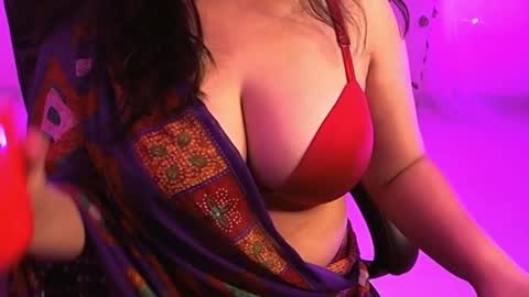 nightqueen107446 online show from March 10, 2025, 5:00 am