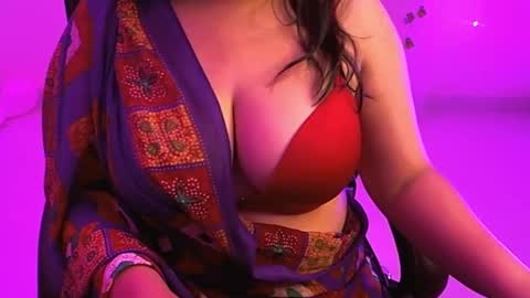 nightqueen107446 online show from March 10, 2025, 11:10 am