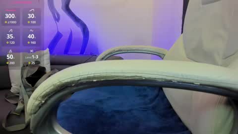 Snapshot of niickyjones chatting on February 20, 2025, 7:12 am Anni online show from February 20, 2025, 7:12 am