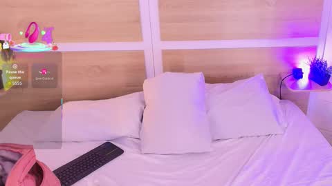 Call me Nicky online show from January 8, 2026, 7:16 pm