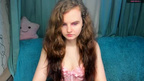Snapshot of niiik_miiiki chatting on April 30, 2026, 10:54 am niiik_miiiki online show from April 30, 2026, 10:54 am