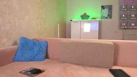 Snapshot of nika_niki chatting on September 11, 2025, 5:13 pm Nika and Niki online show from September 11, 2025, 5:13 pm