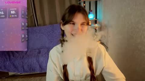 Snapshot of nika_omg chatting on November 5, 2025, 8:31 pm Nika online show from November 5, 2025, 8:31 pm