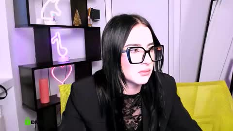 Little  Angel online show from December 19, 2025, 10:33 am