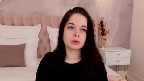 Nika online show from October 21, 2025, 2:23 am