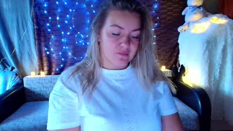 Snapshot of nikaskylink chatting on September 14, 2025, 2:44 am Nika online show from September 14, 2025, 2:44 am