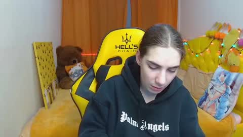 nikastarkk online show from March 1, 2025, 10:21 pm