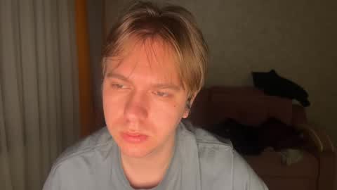 Celine online show from December 17, 2025, 3:23 am