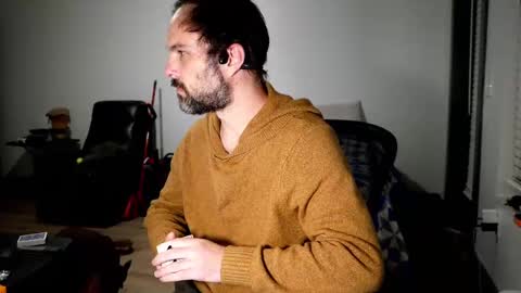 Nike Jude online show from October 27, 2025, 2:15 am