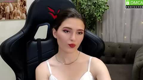 niki_cutes online show from October 1, 2025, 9:59 am