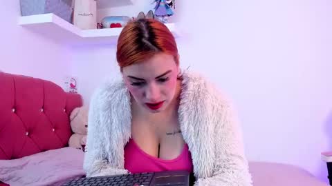 Nikii  online show from March 5, 2025, 12:00 pm