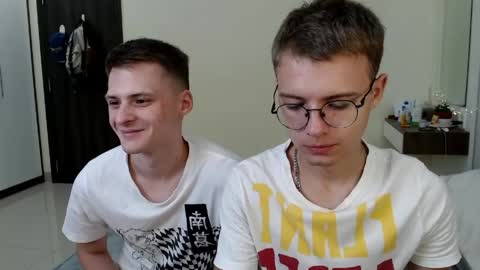 nikikerry_cum_ online show from April 9, 2026, 2:11 pm