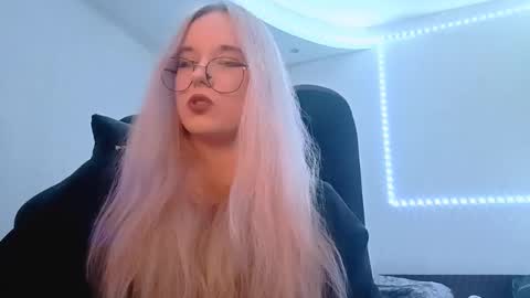 Trax online show from November 10, 2025, 10:14 am