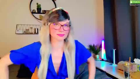 Kitty Chatte online show from March 10, 2025, 8:34 pm