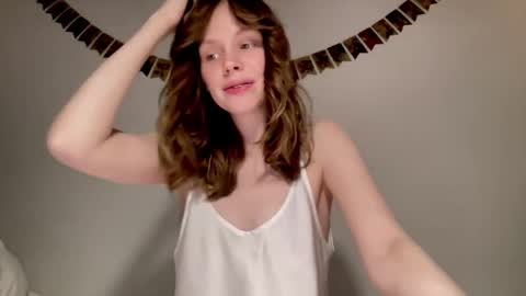 Nikki online show from December 25, 2024, 10:06 am