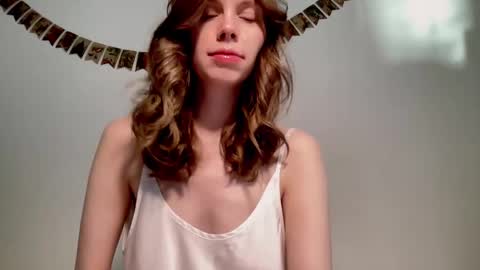 Nikki online show from January 18, 2025, 10:17 am