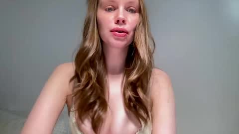 Nikki online show from March 27, 2026, 10:04 am