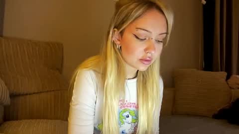 nicolette online show from December 28, 2024, 6:40 pm