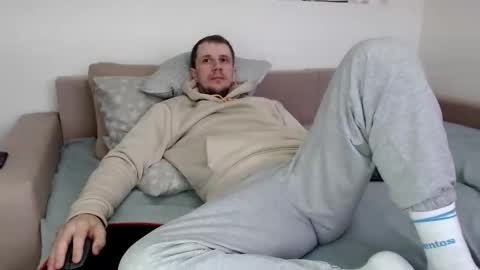 Nick online show from November 9, 2025, 8:23 am