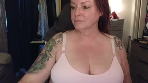 Nikki Mastersgirl1091 online show from January 22, 2025, 12:06 am