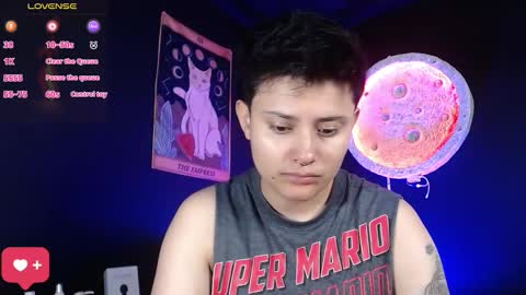 Nikky online show from November 9, 2025, 7:34 pm