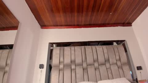     online show from October 8, 2025, 11:30 am