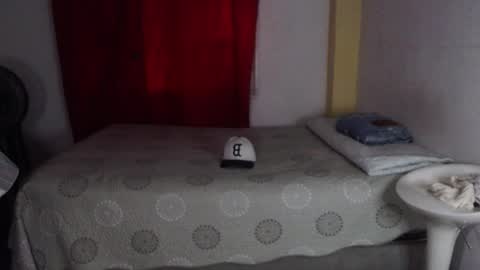 Snapshot of niklaus_wolf chatting on November 22, 2025, 6:40 pm niklaus_wolf online show from November 22, 2025, 6:40 pm