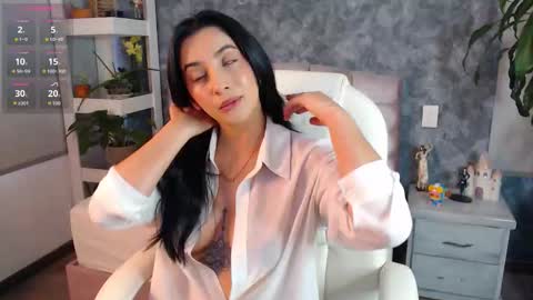 Snapshot of niko_robin chatting on March 24, 2026, 10:15 pm Niko Robin online show from March 24, 2026, 10:15 pm