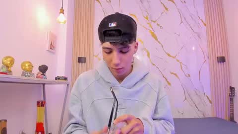    online show from April 13, 2026, 4:07 am