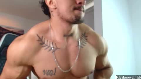 Niko online show from October 8, 2025, 9:12 pm