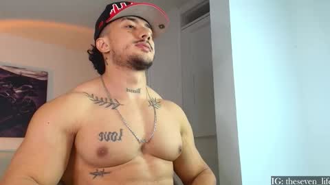 Niko online show from October 28, 2025, 5:11 am