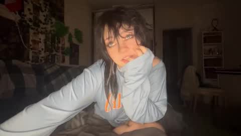 nikoli_naw online show from January 19, 2026, 1:09 am