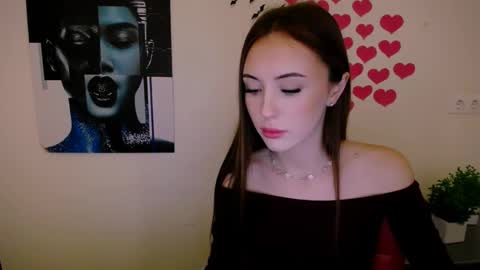 nikonara_ online show from January 14, 2025, 4:50 pm