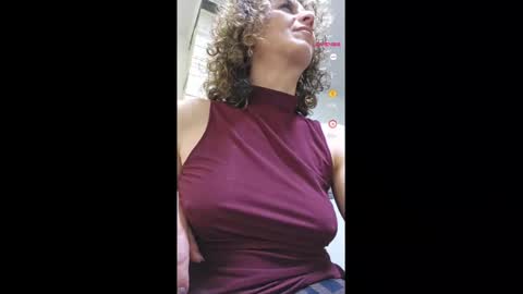 nikol online show from March 7, 2025, 1:07 pm