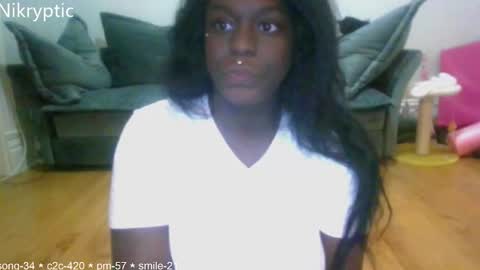 Snapshot of nikryptic chatting on October 22, 2025, 7:08 am Nikole online show from October 22, 2025, 7:08 am