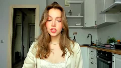 Veronica online show from February 13, 2025, 10:55 am