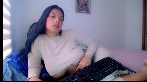 nila online show from February 9, 2025, 10:54 pm