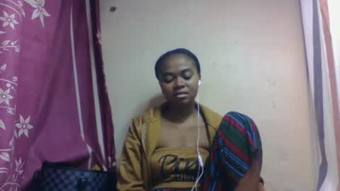 nilah online show from September 15, 2025, 6:52 pm