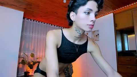Nilam online show from May 17, 2026, 10:39 pm