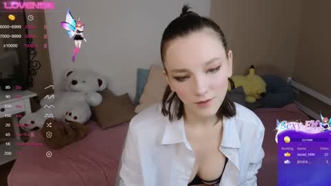 Snapshot of nillie_kelly chatting on December 6, 2024, 9:13 pm Nillie online show from December 6, 2024, 9:13 pm
