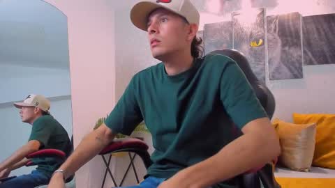 Nils online show from March 11, 2025, 5:05 am