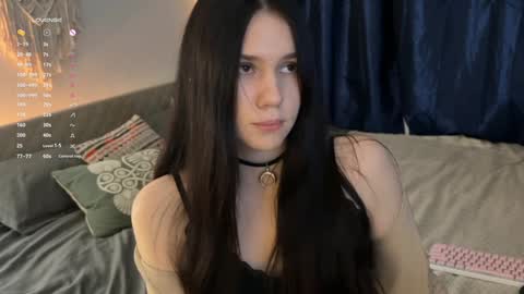 Jennet online show from December 9, 2024, 3:44 pm