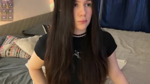 Jennet online show from February 12, 2025, 3:27 pm