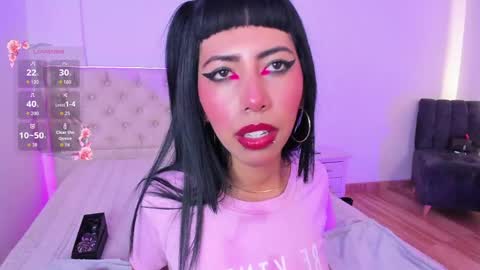 Snapshot of nina_fooxxx1 chatting on April 22, 2026, 1:34 pm Nina Fox online show from April 22, 2026, 1:34 pm