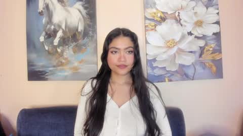 nina_kmay online show from April 23, 2026, 7:16 pm