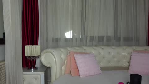 NinaCrystal online show from February 18, 2025, 6:26 am