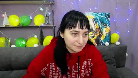 ninaflawlees online show from January 16, 2025, 7:10 pm