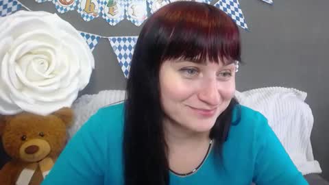 ninaflawlees online show from October 4, 2025, 12:03 pm